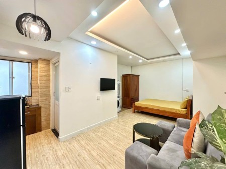 Căn hộ mini 35m2 tách bếp, rộng rãi, thoáng mát, đầy đủ tiện nghi Nguyễn Thị Minh Khai