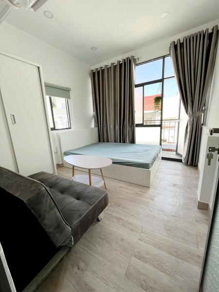 CHO THUÊ CHDV 35m2 FULL NỘI THẤT BAN CÔNG ỞĐƯỜNG NGUYỄN XÍ Q. BÌNH THẠNH