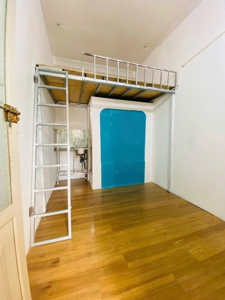 PHÒNG TRỌ CÓ GÁC , MÁY LẠNH SẴN CAO ĐẲNG ĐẠI VIỆT GÁI RẺ