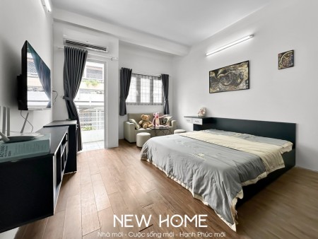 Căn hộ ban công thoáng mát quận 1 gần Chợ Tân Định