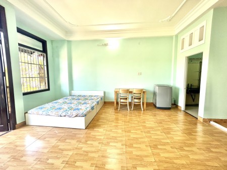 CĂN HỘ DỊCH VỤ Ban công, full NT, gần Ngã Tư 4 xã, Lũy Bán Bích, Hòa Bình TÂN PHÚ