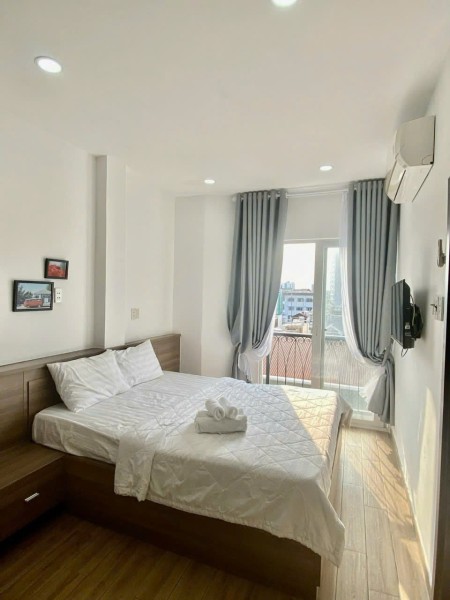 Cho thuê phòng 30m2 ở Đặng Thùy Trâm Q. Bình Thạnh gần ĐH Văn Lang full nội thất
