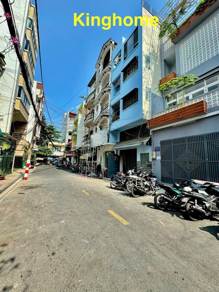 Trống sẵn căn hô ban công - Cộng Hòa, Tân Bình. Gần etown cộng hòa Quận Tân Bình