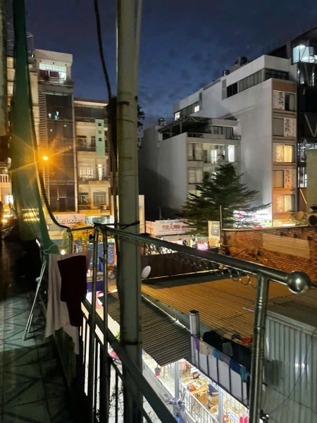 cho thuê phòng có lối đi riêng khu vực đông đúc vui nhộn