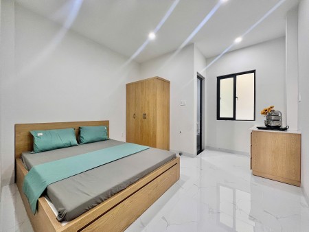 PHÒNG 25m2 FULL TIỆN NGHI GẦN CHỢ PHẠM VĂN BẠCH