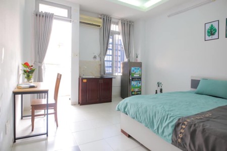 PHÒNG RỘNG 30M² CÓ BAN CÔNG – NGAY TÂN SƠN, TÂN BÌNH – GIÁ CHỈ 4TR5