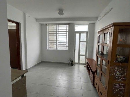 Chung cư SG Tower, Thoại Ngọc Hầu, TP: 50m2, 1p ngủ, nhà mới, 6.5tr