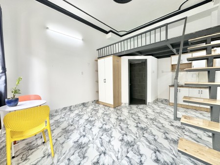 Cho thuê phòng gác rộng full nội thất/an ninh tốt - Nguyễn Duy Trinh, Quận 2