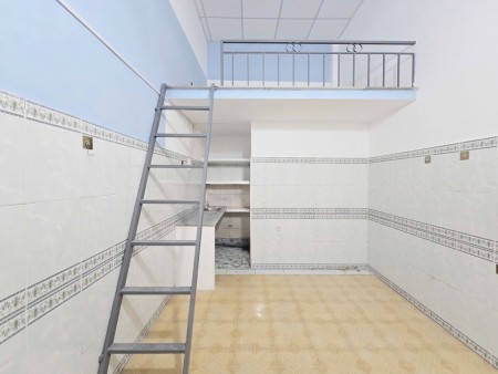 Phòng Mới Nguyễn Tri Phương Gần Cầu Vượt Linh Xuân và Go Dĩ An