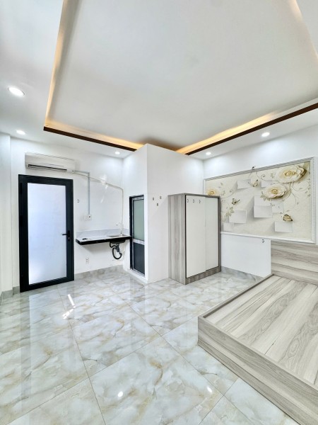 GIÁ: 2.000.000/ tháng PHÒNG CHO THUÊ – NGAY SÁT CÔNG VIÊN PHẦN MỀM QUANG TRUNG – Q.12 Đườn