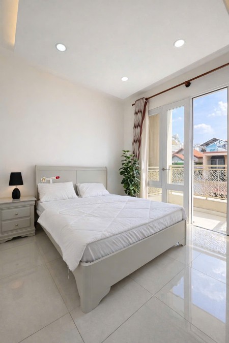 CHO THUÊ CĂN HỘ 1 PHÒNG NGỦ BAN CÔNG ĐÔI 60m2 FULL NỘI THẤT, GẦN SÂN BAY TÂN SƠN NHẤT & ETOWN