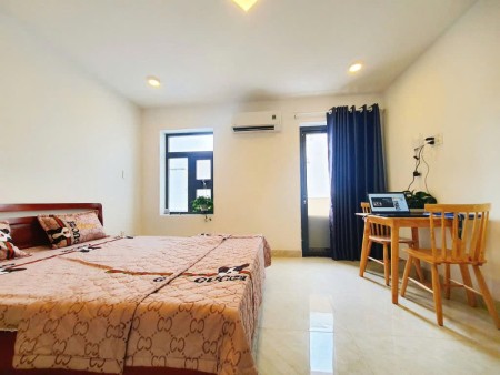 TRỌ BÌNH THẠNH GẦN NGÃ TƯ HÀNG XANH STUDIO 32m2 BAN CÔNG THANG MÁY THOÁNG BÙI ĐÌNH TÚY BÌNH THẠNH