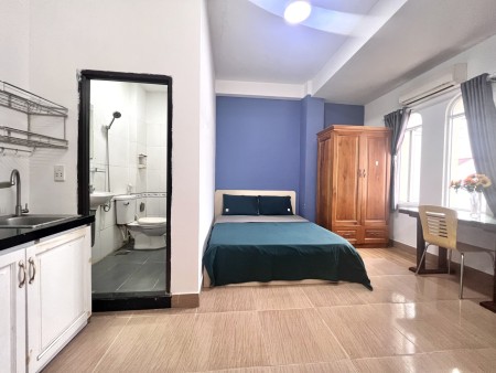 PHÒNG ĐẸP FULL NỘI THẤT CỬA SỔ TRỜI NGAY CHỢ TÂN MỸ