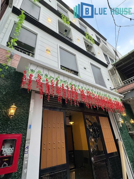 - CUỐI THÁNG TRỐNG LẠI PHÒNG DUPLEX TÁCH BẾP - BAN CÔNG RIÊNG - NẰM GIỮA ĐẠI HỌC VHU VÀ HUIT.