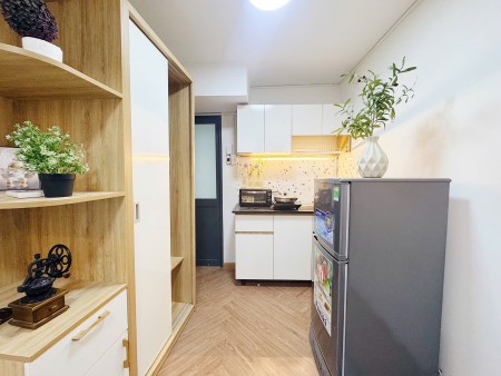 Cho thuê phòng trọ cửa sổ mới ở ngay Âu cơ Ngã tư Lạc Long Quân