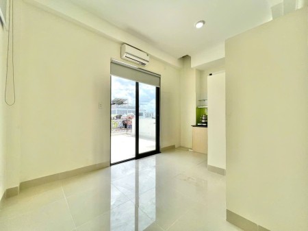 PHÒNG RỘNG 30M² – SÂN THƯỢNG RIÊNG HIẾM – NGAY BÙI ĐÌNH TUÝ, BÌNH THẠNH