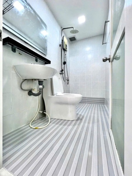 Cho thuê chung cư Ruby, Nguyễn Sỹ Sách, TB: 3p ngủ, 2wc, ban công, 11tr5/tháng