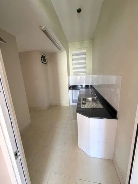 Cho thuê căn 3p ngủ 2wc sẵn NTCB ở C/c Bàu Cát chỉ 12tr/th