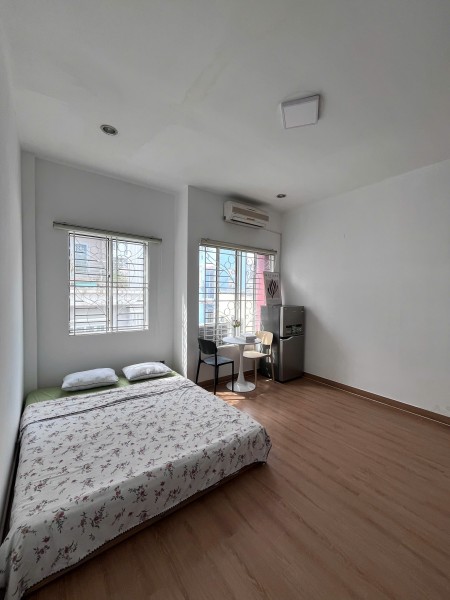 TRỌ PHÚ NHUẬN GẦN PHAN XÍCH LONG,NGÃ TƯ PN CỬA SỔ LỚN MÁY GIẶT RIÊNG NGUYỄN CÔNG HOAN PHÚ NHUẬN