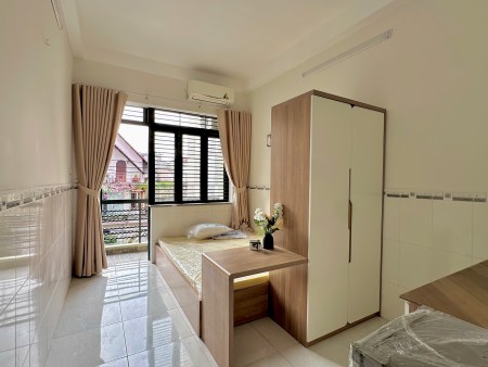 TRỌ BÌNH THẠNH GẦN CHỢ BÀ CHIỂU STUDIO 32m2 BAN CÔNG THOÁNG SÁNG HOÀNG HOA THÁM BÌNH THẠNH