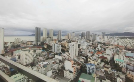 Phòng khách sạn Nha Trang view đẹp tầng cao cho thuê tháng gần chợ Đầm