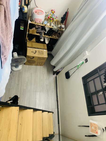 Góc Pass Trọ Ngay Khu Sân Bay, Gác Cao, Có Máy Lạnh, Khu An Ninh