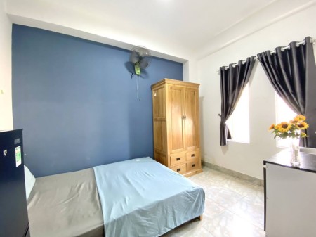 NGAY CHỢ TÂN MỸ, GẦN ĐH UFM, PHÒNG CỬA SỔ ĐÓN NẮNG, THANG MÁY BẢO VỆ