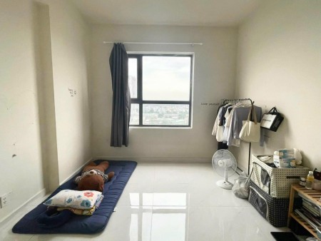 Tìm người ở ghép chung cư Green River quận 8