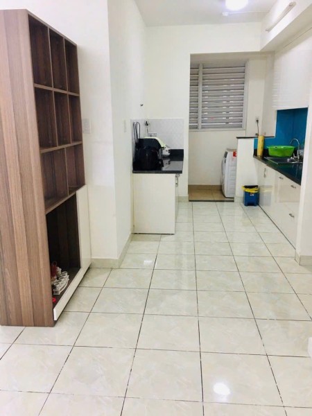 Chung cư Phú Thạnh, Nguyễn Sơn, TP: 70m2, 2p ngủ, 8tr5, nội thất