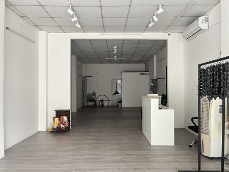 Ảnh 3 - Cho thuê mặt bằng đường Đỗ Quang