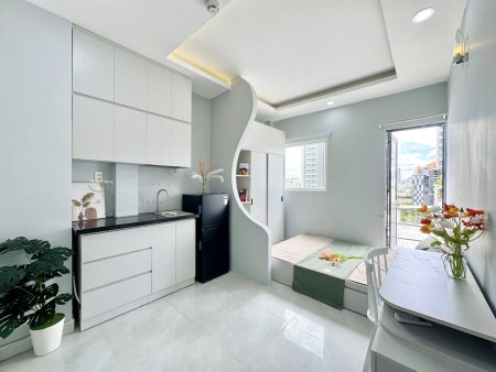 PHÒNG CỬA SỔ ĐÓN NẮNG NGAY PHẠM VĂN BẠCH TÂN BÌNH