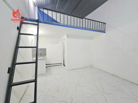 Phòng Gác cao - đường số 4 Linh Xuân, Thủ Đức - zá 2trx - Giờ Tự Do, Vân Tay KO CHỦ