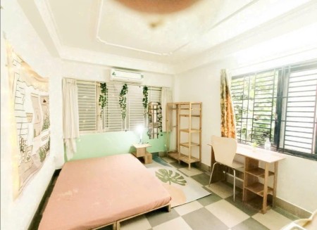 P.02 giá 4tr7 20m2 Lầu 1, 2 cửa sổ nắng đẹp ( Pass phòng )