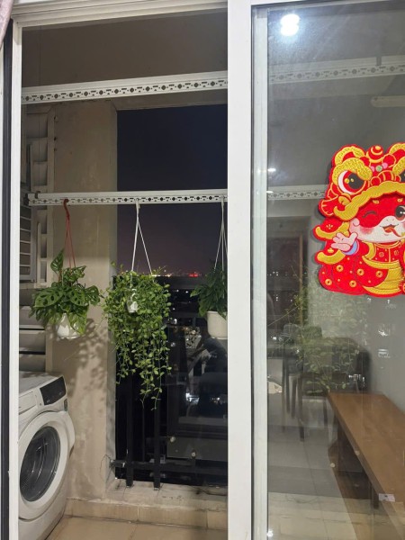 Cho thuê chung cư Phúc Yên 85m2, 2PN, full nội thất có bang cong rộng giá 8.5Tr/th