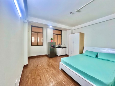 PHÒNG BANCOL THOÁNG MÁT, NỘI THẤT ĐẦY ĐỦ ĐƯỜNG NHẤT CHI MAI TÂN BÌNH