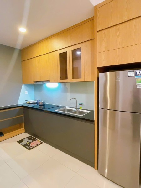 Căn hộ cao cấp Sky Center- Tân Bình, NTCC, 45m2, giá 12tr/th