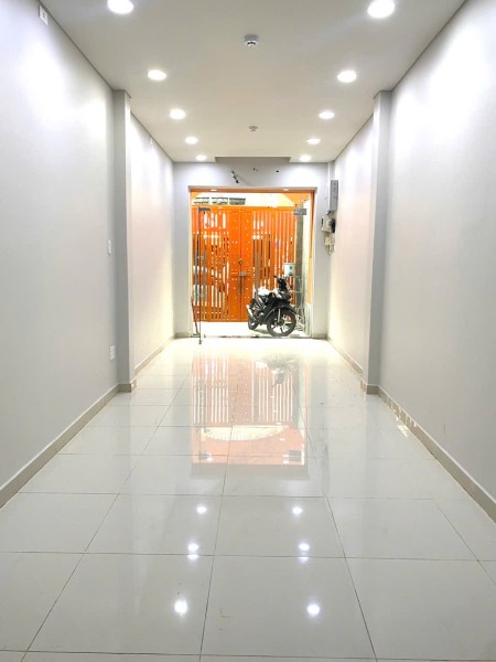 Cho thuê mặt bằng đường Thạch Thị Thanh Quận 1 Diện tích 30m2 ngay CV Lê Văn Tám