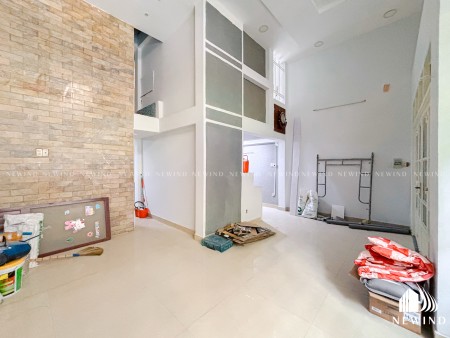 Mặt bằng cho thuê Diện tích 40m2 tại Quận 4 đường số 6, cần cho thuê gấp