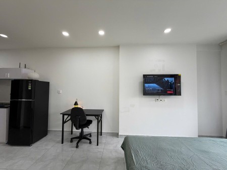 Chung cư Sky center ,P2,Tân Bình căn hộ office 1p ngủ, nội thất giá 12tr