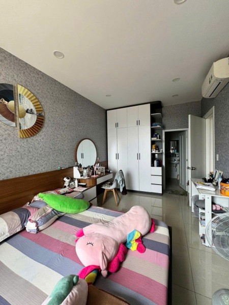 Chung cư RuBy,Tân Bình:Căn 55m2, 1p ngủ, Nội thất, ban công,8tr.