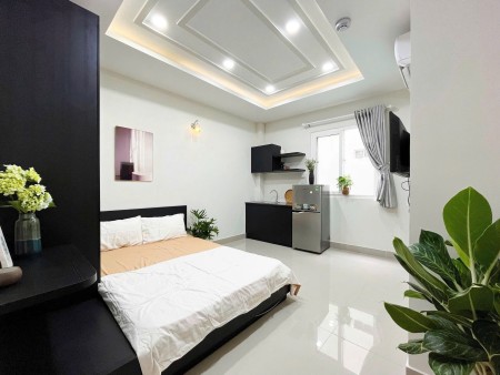 Cho Thuê Phòng gần Ngã tư Phú Nhuận ngay Phan Đăng Lưu có cửa sổ thoáng, full nội thất, thang máy