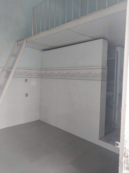 Cho thuê nhà trọ địa chỉ 127A, ĐHT05. Tổ 29 Khu phố 3, Phường Hiệp Thành, Q12