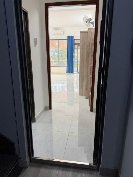 Ảnh 2 - Phòng xịn Đặng Thuỳ Trâm, bao rộng (có ban công + nội thất)