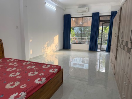 Ảnh 4 - Phòng xịn Đặng Thuỳ Trâm, bao rộng (có ban công + nội thất)