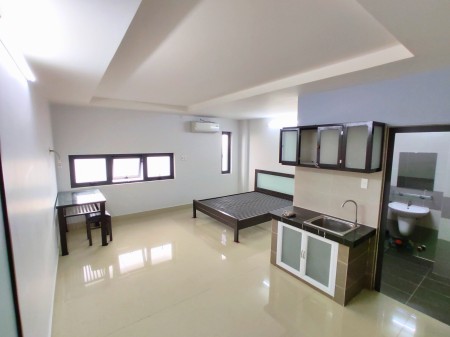 Phòng 25m2 - 3tr5 Cát Lái Q2 cũ