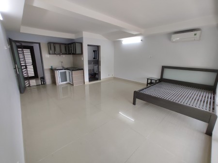 Phòng 25m2 - 3tr5 Cát Lái Q2 cũ