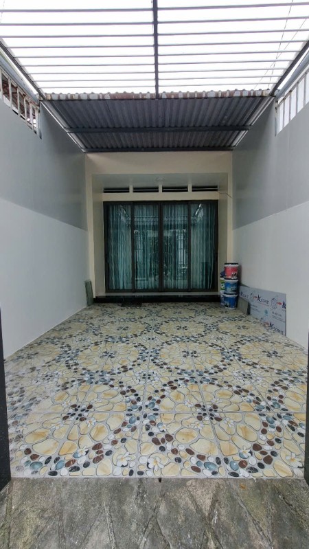 Nhà hẻm 6m, diện tích 104m2, 2 phòng ngủ, đường Trung Mỹ Tây 3, Q.12