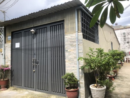 Nhà cho thuê 4x19 khu vực gần Bình thạnh/Phạm Văn Đồng