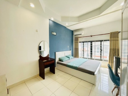 Phòng cửa sổ thoáng mát full tiện nghi dọn vào ở ngay tại Trần Minh Quyền cạnh Lê Hồng Phong