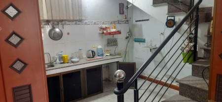 Cho thuê nguyên căn Nhà trong hẽm đường Lã Xuân Oai phường Tăng Nhơn Phú